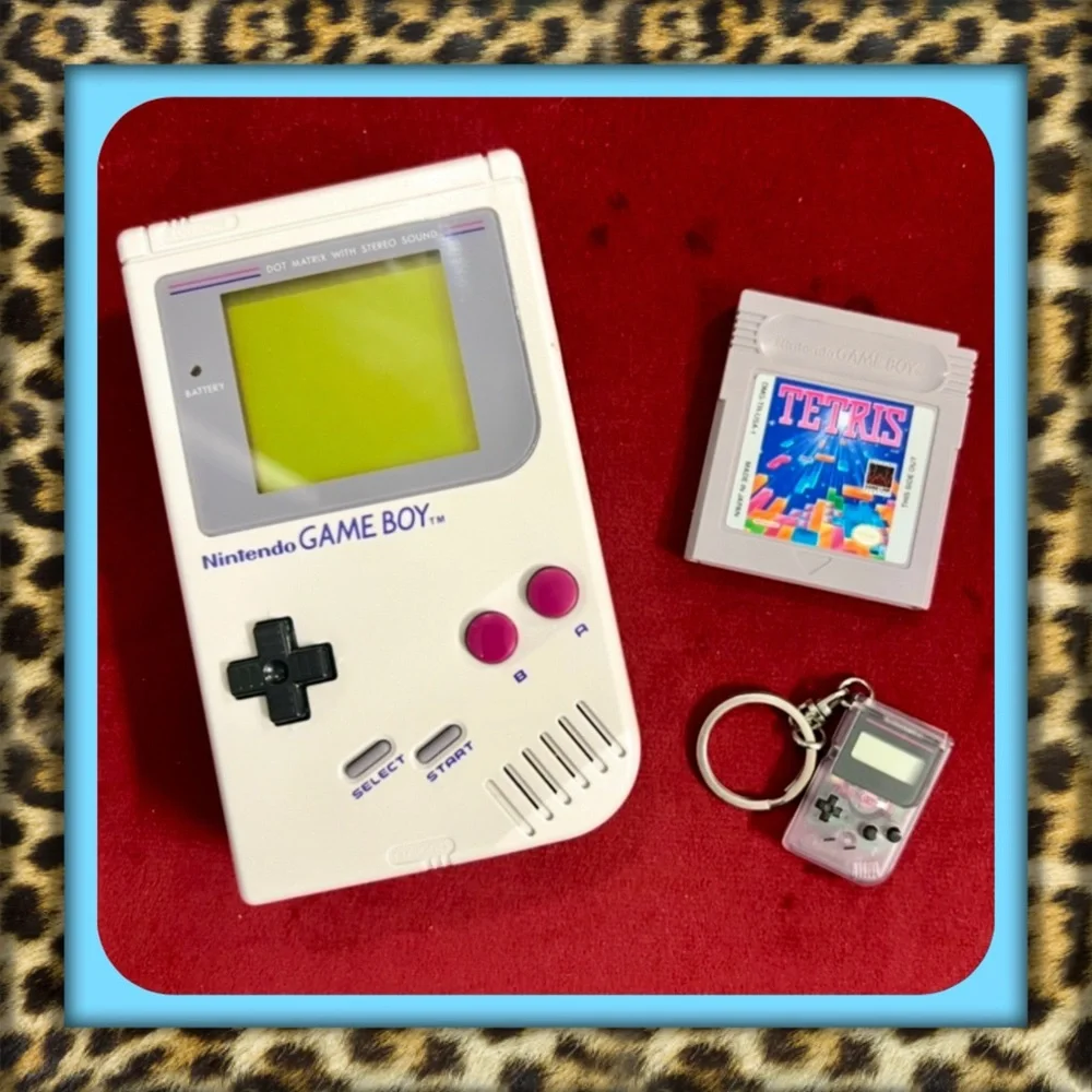 👑✅PRICE FIRM✅ First Original Vintage Nintendo Game Boy with Tetris Game Included
